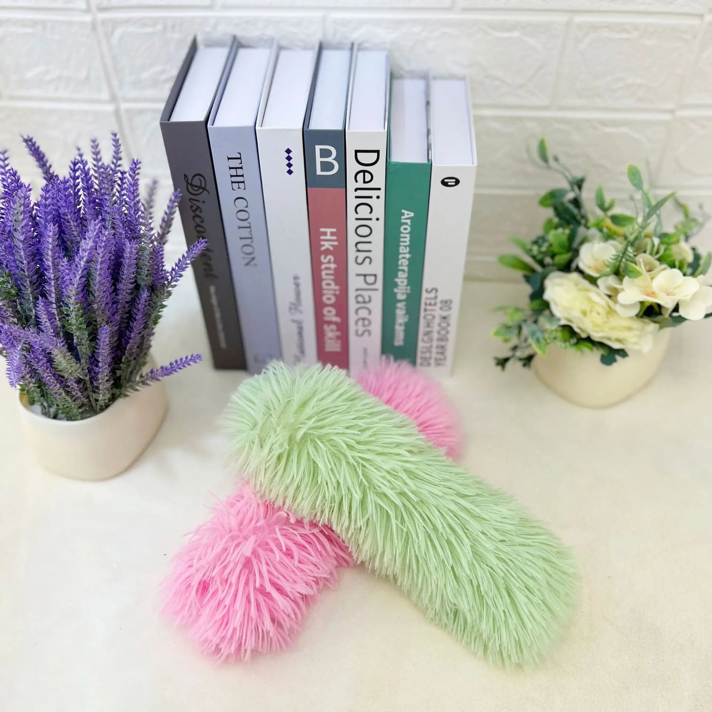 Plush Catnip Chew Toy for Cats – Soft, Interactive & Bite-Resistant