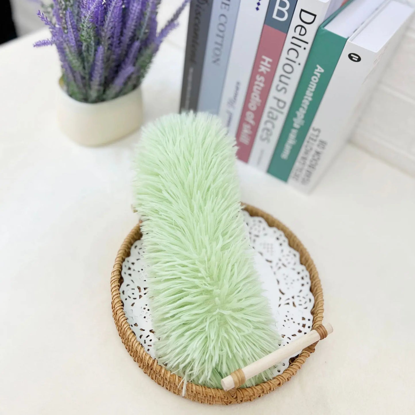 Plush Catnip Chew Toy for Cats – Soft, Interactive & Bite-Resistant