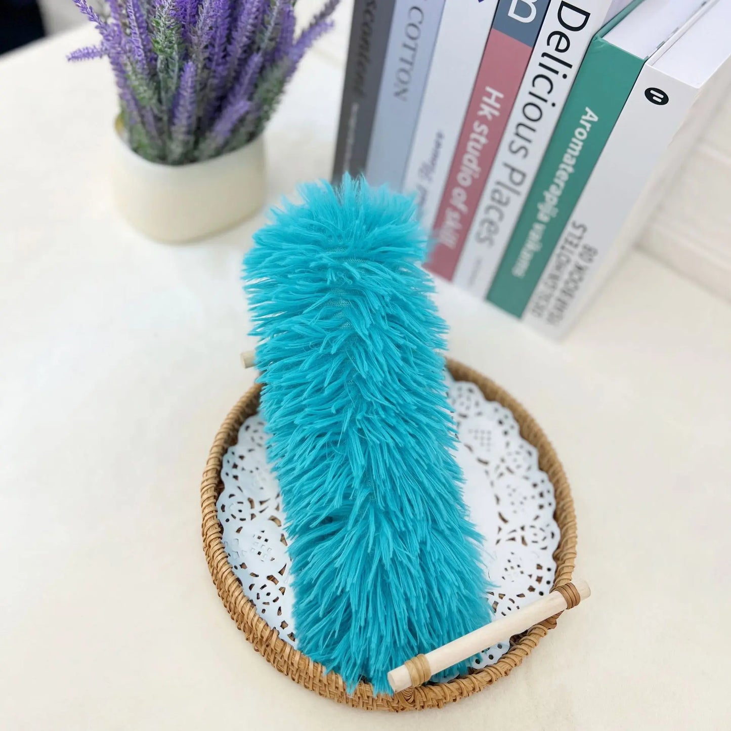 Plush Catnip Chew Toy for Cats – Soft, Interactive & Bite-Resistant